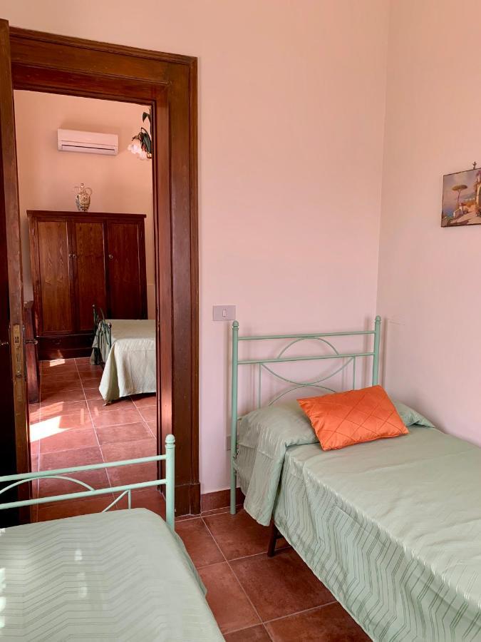 جيارديني ناكسوس B&B Villa Vittoria المظهر الخارجي الصورة