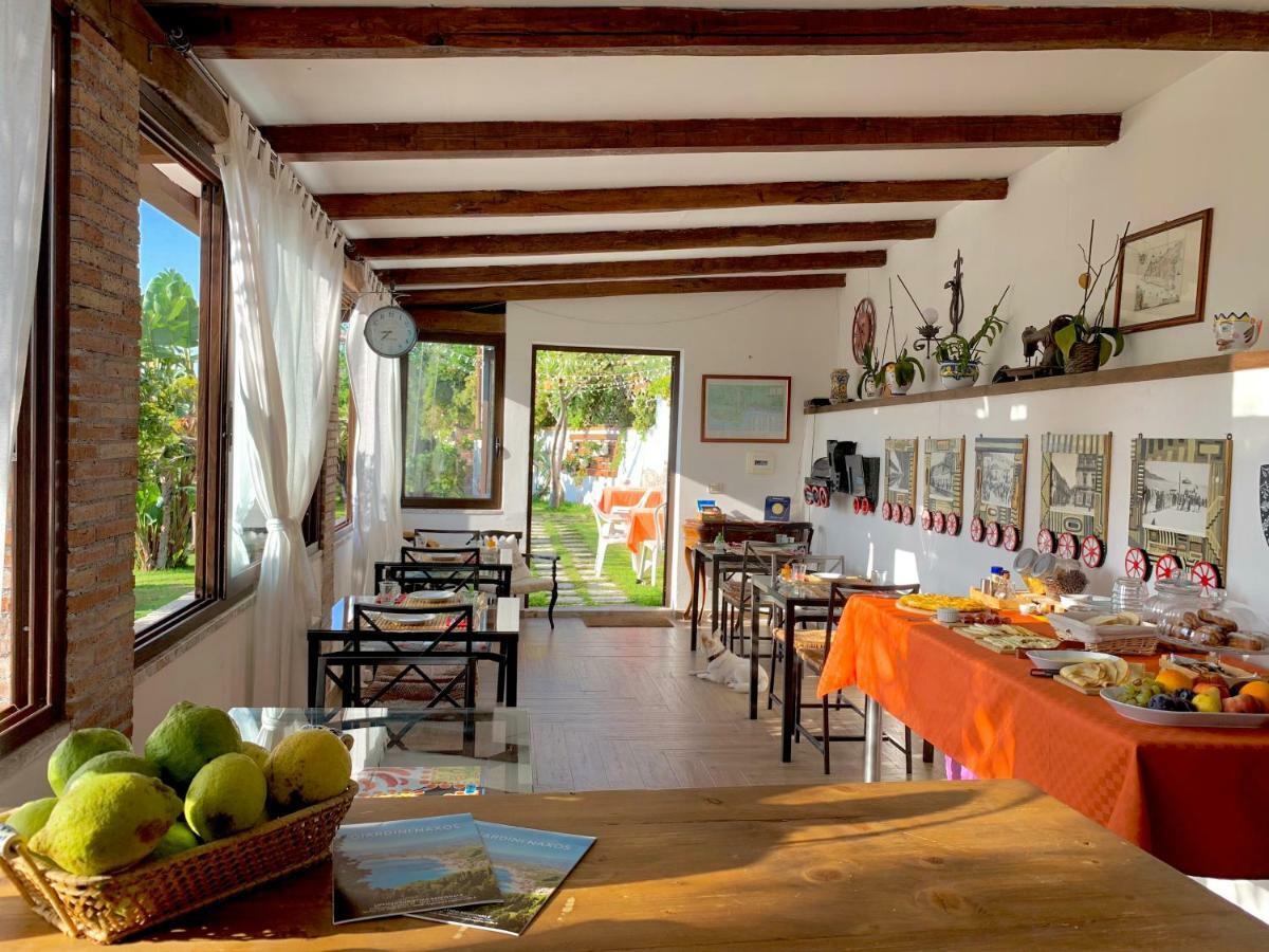 جيارديني ناكسوس B&B Villa Vittoria المظهر الخارجي الصورة
